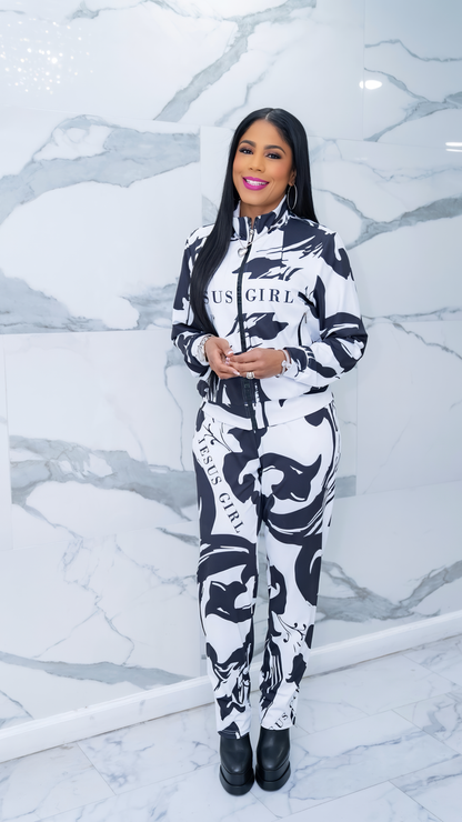 Chloe Luxury Jogger Set